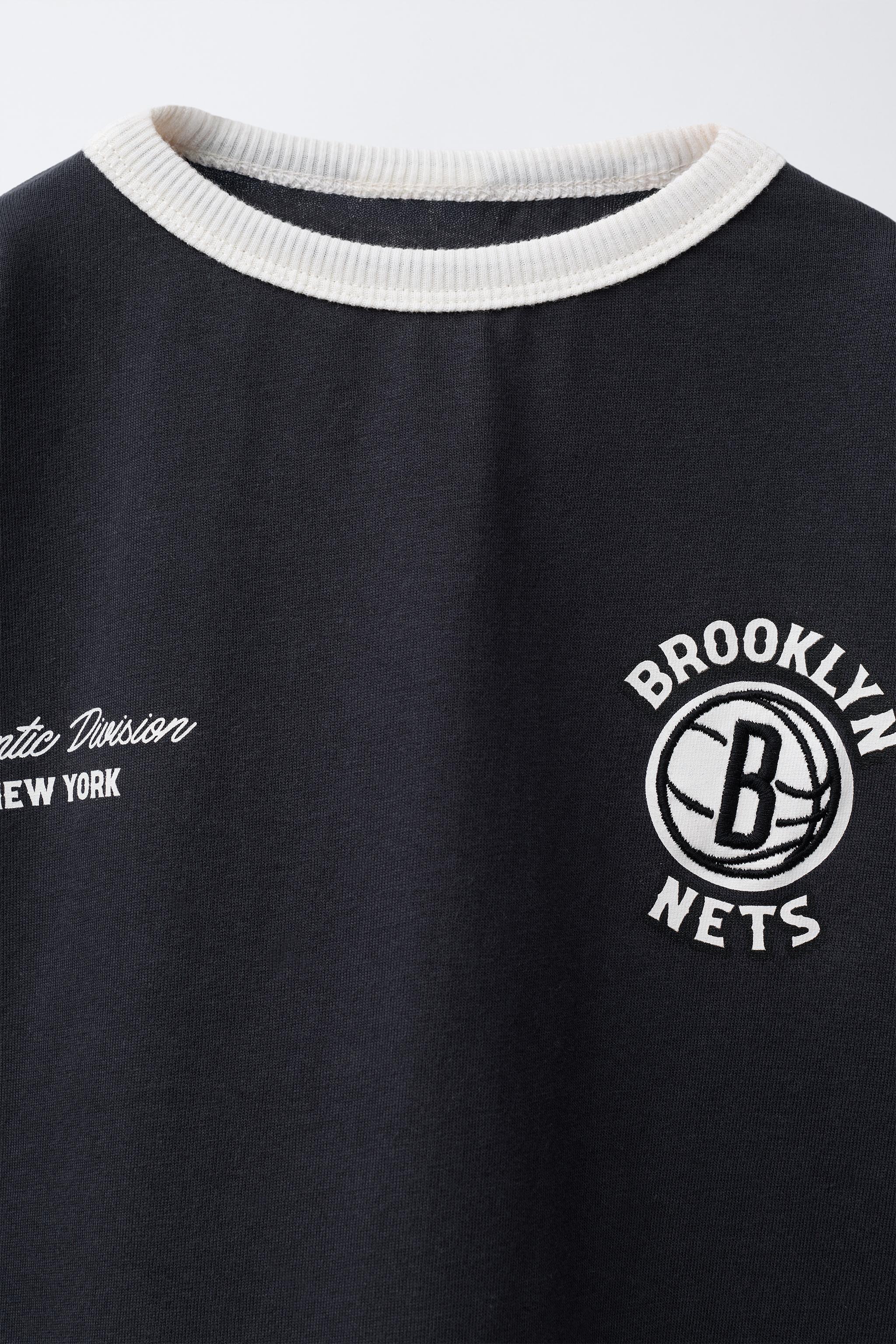 T-SHIRT IMPRIMÉ BROOKLYN NETS NBA